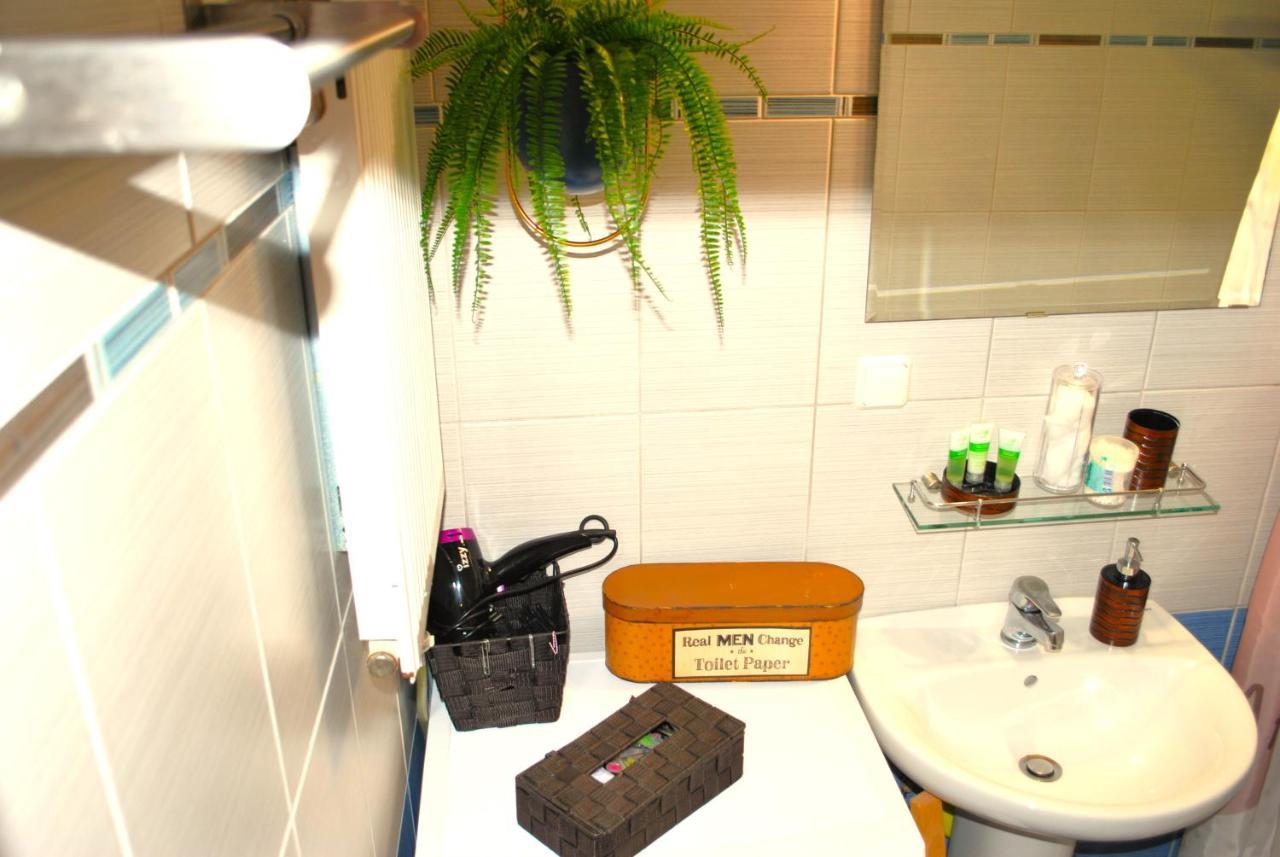 Penny'S Luxury City Apartment Salonicco Esterno foto