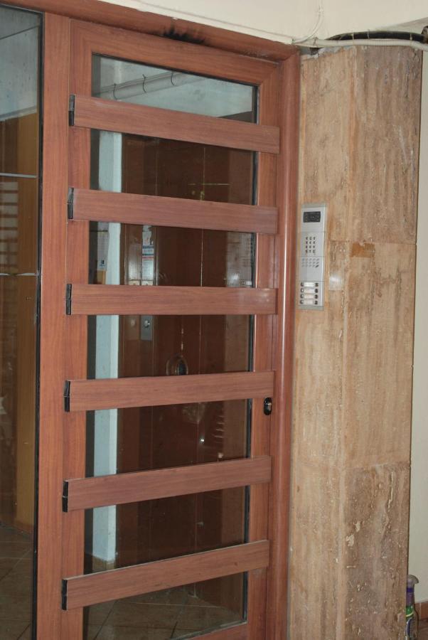 Penny'S Luxury City Apartment Salonicco Esterno foto
