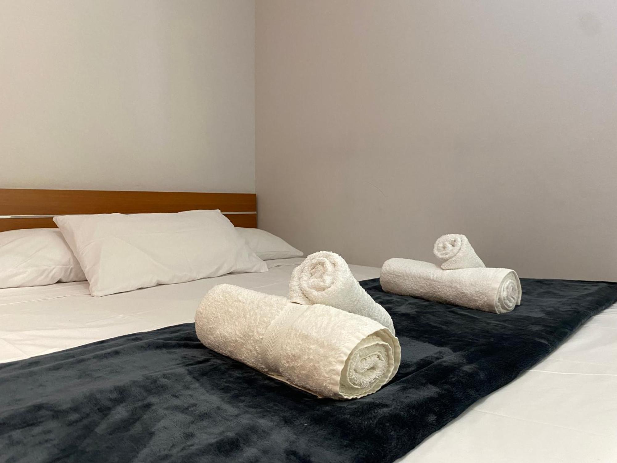Penny'S Luxury City Apartment Salonicco Esterno foto