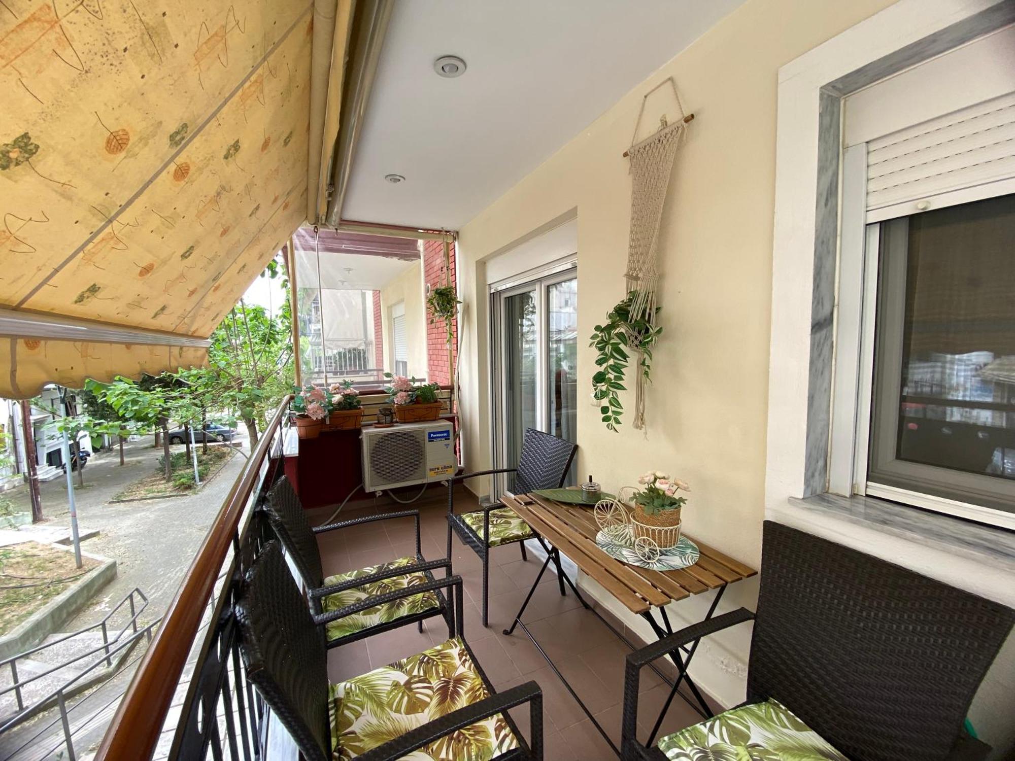 Penny'S Luxury City Apartment Salonicco Esterno foto